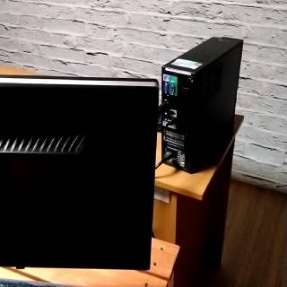 ��^�������͗l�ւ����B�̃T���l�C���摜