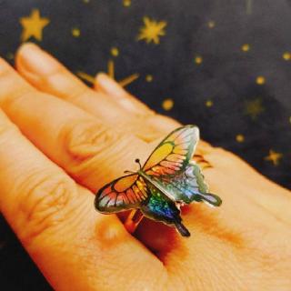 �������H�Ȃ�Z�Z�͂Ȓj�q(���փ�)�̃T���l�C���摜