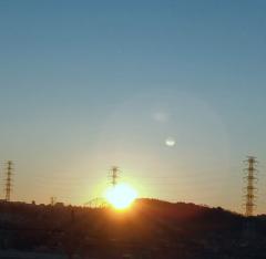 �����͂̃T���l�C���摜