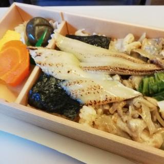 �X�ɖ߂�V�����ł��̃T���l�C���摜