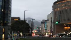 �J�͗l�̃T���l�C���摜