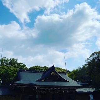����Q��̃T���l�C���摜
