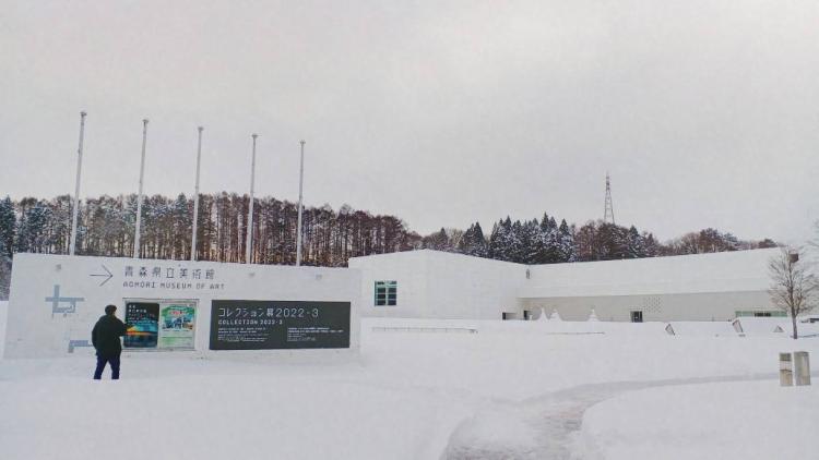 ��ƃX�s���`���A���I�ȁu�U�v�̑f�G�Ȋ֌W