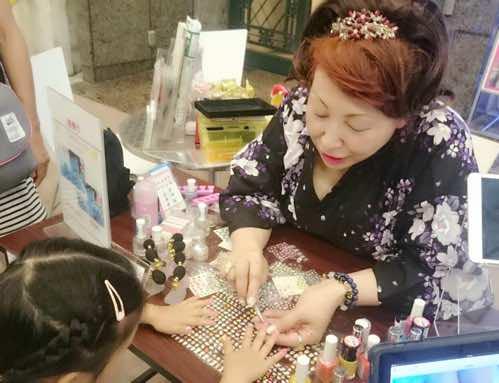 ����̐_�ˌ������X�X�̖�s