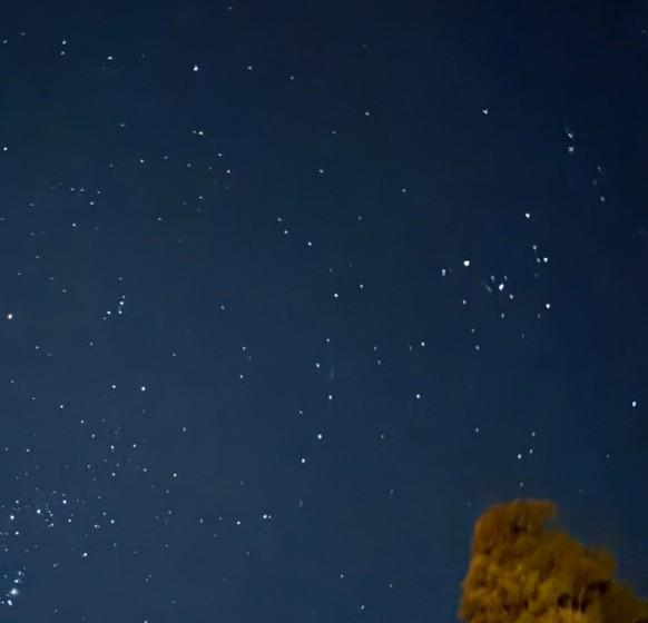 �������܁��L���L����