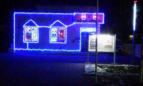 �f�R���ݏ�