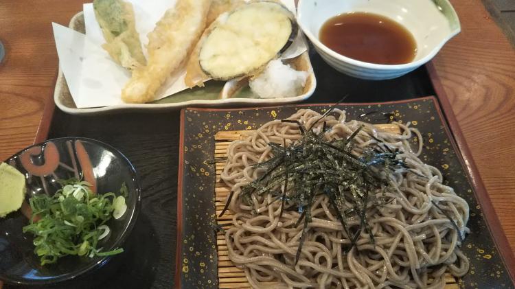 �ĂɂȂ�Ƃ����H�ׂ��Ⴄ