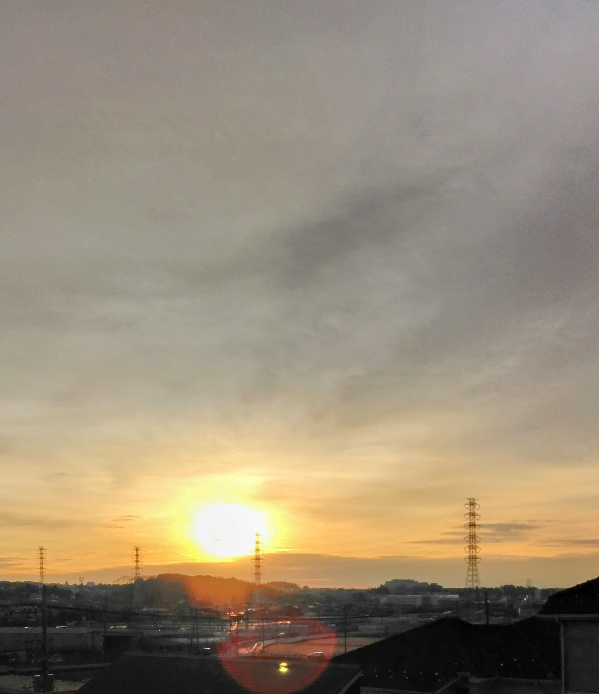 �ς��̂̓G�l���M�[��