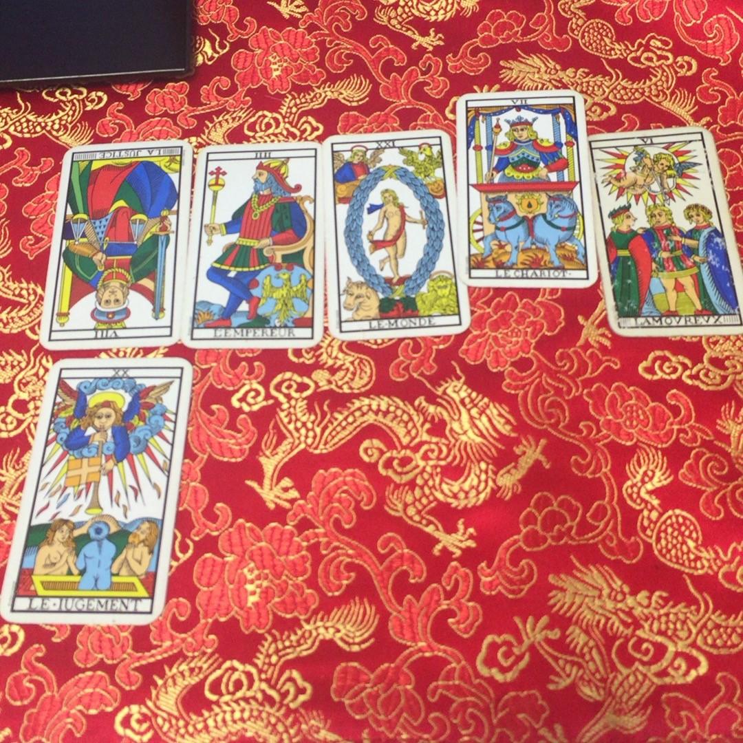 �y�����̐_�l����̃��b�Z�[�W�z