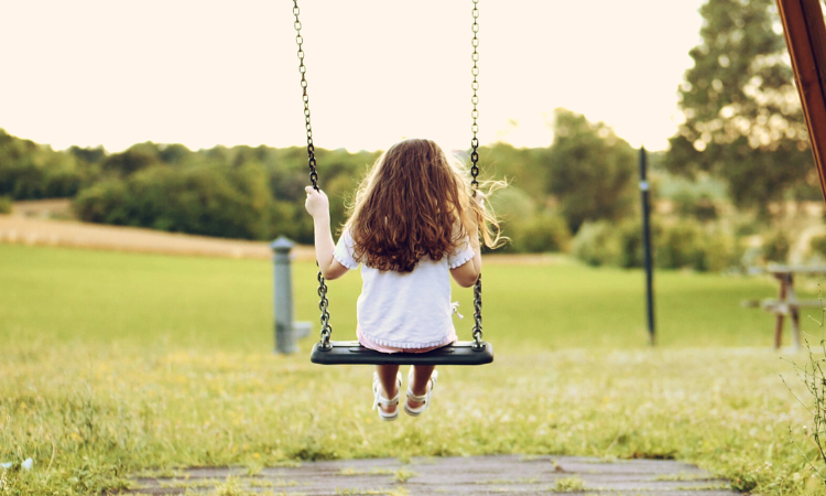 �u�����R�ɏ�鏭���̌��p